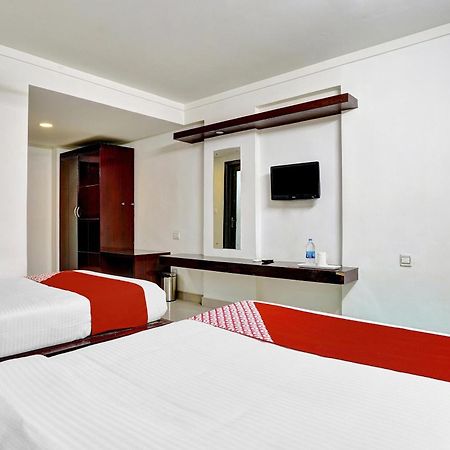 Hotel O Aec Residency 马拉利库兰 外观 照片