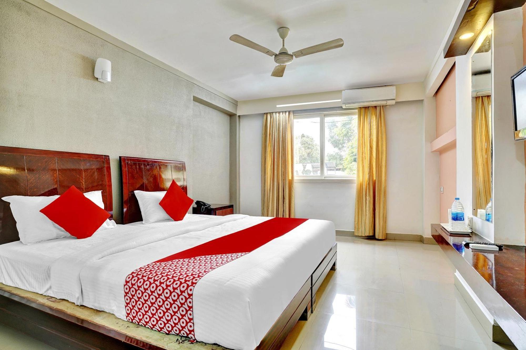 Hotel O Aec Residency 马拉利库兰 外观 照片