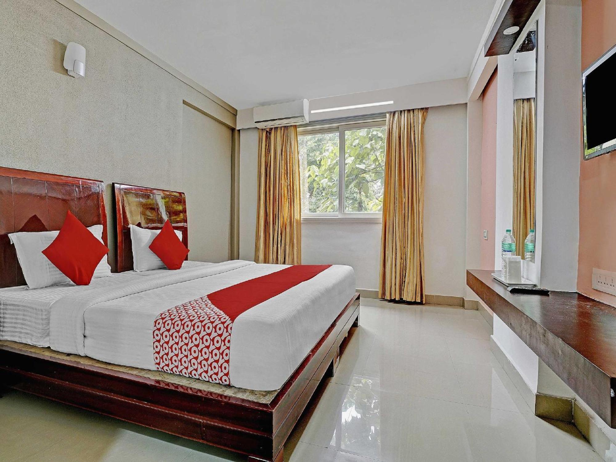 Hotel O Aec Residency 马拉利库兰 外观 照片