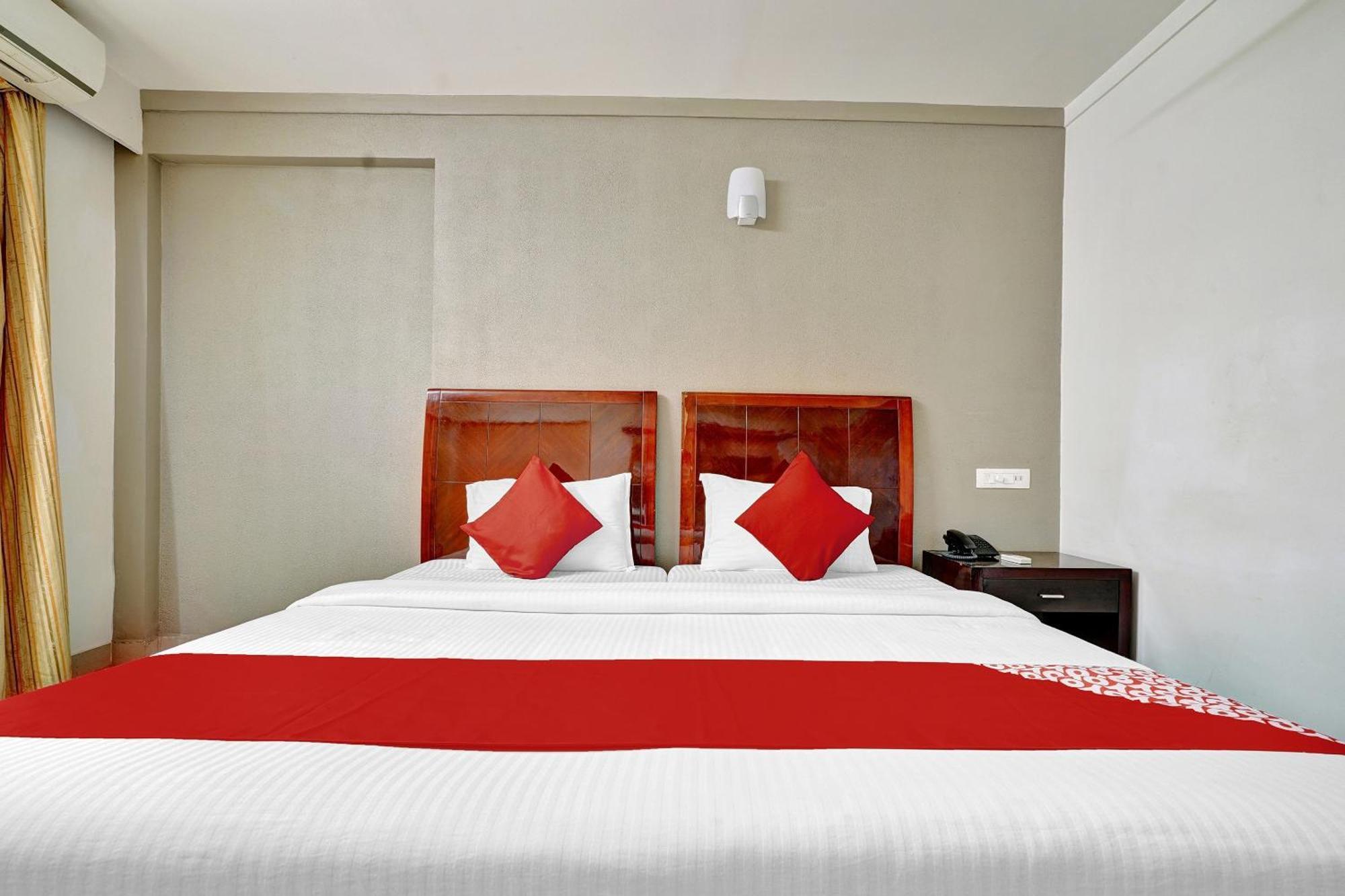 Hotel O Aec Residency 马拉利库兰 外观 照片